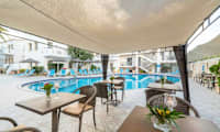 Hotellets poolbar