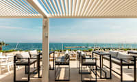 Théa tagbar og lounge