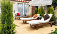 Mindre Prime Lounge Suite med stor terrasse mod haven
