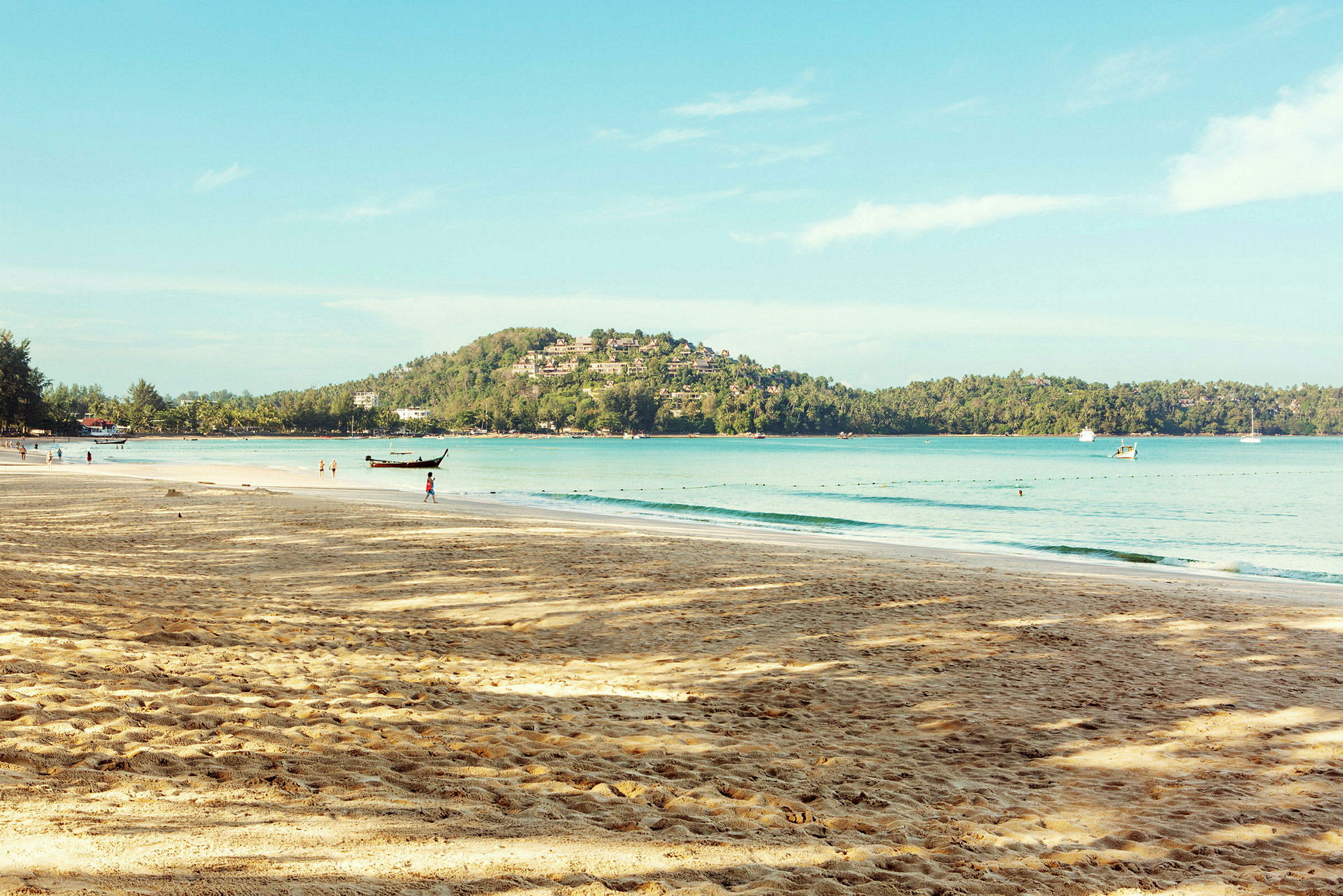 Stranden neden for Sunwing Bangtao Beach