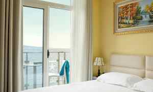 Dobbeltværelse med balkon og havudsigt