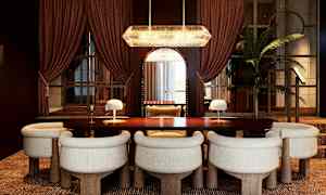 Et elegant spisestue med et mørkt træbord omgivet af hvide polstrede stole. Rummet har gardiner i varm brun tone, en lysekrone og bordlamper. (AI-genereret tekst)