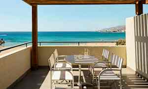 Dobbeltværelse med to rum og havudsigt