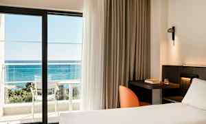 Dobbeltværelse med havudsigt