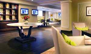 Siddeområde i lobbyen