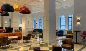 Siddeområde i lobbyen