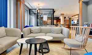 Siddeområde i lobbyen