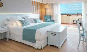 Dobbeltværelse med begrænset havudsigt