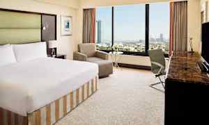 Dobbeltværelse med udsigt mod haven