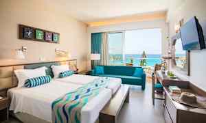 Dobbeltværelse med havudsigt