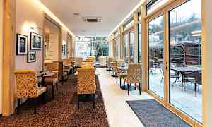 Restaurant med terrasse