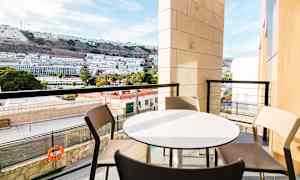 3-værelses lejlighed med fire senge og balkon