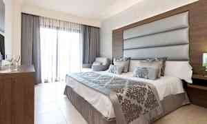 Dobbeltværelse med balkon på de øverste etager