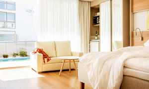 Dobbeltværelse med direkte adgang til fælles pool