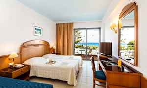 Dobbeltværelse med havudsigt