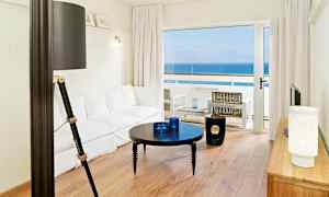 Dobbeltværelse med havudsigt