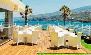 Restaurant med udendørsservering