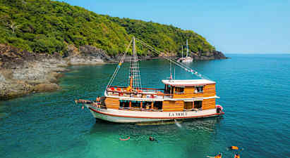 La Moet - The Cruise