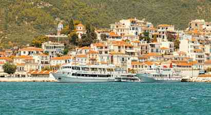 I Mamma Mia-filmens fodspor