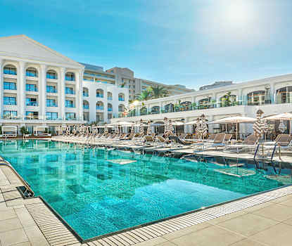 Hotellets hovedpool