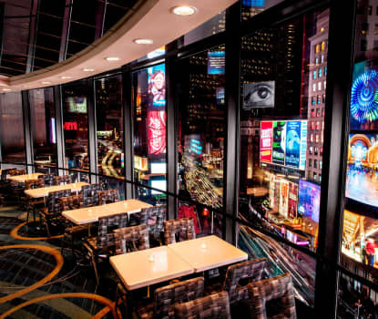 Restaurant med udsigt over Times Square