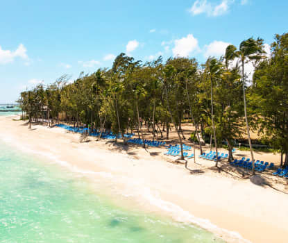 Hotellet ligger ved den fine strand Playa del Cortecito