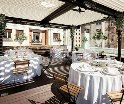 Hotellets terrasse