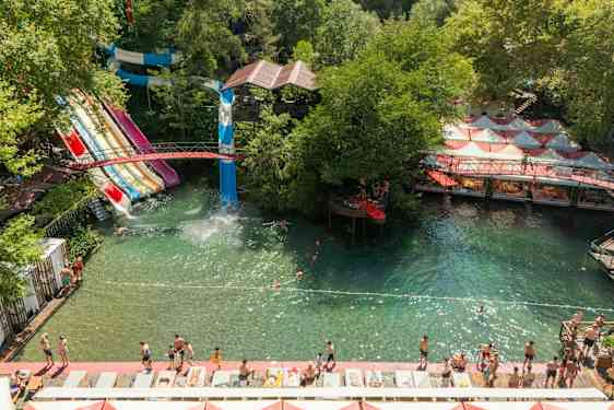 AYT/GZP Escape to cool (COOL)