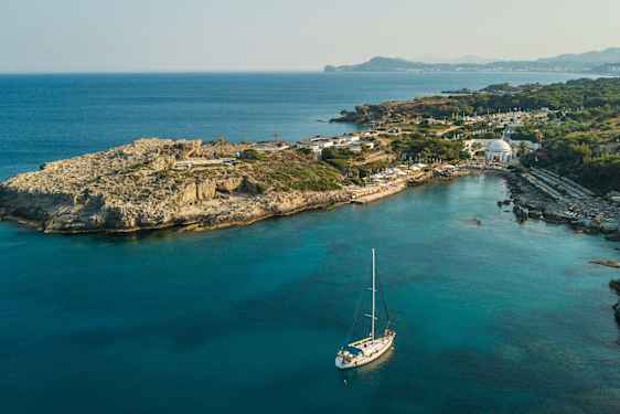 RHO Golden hour sailing (GHSA)