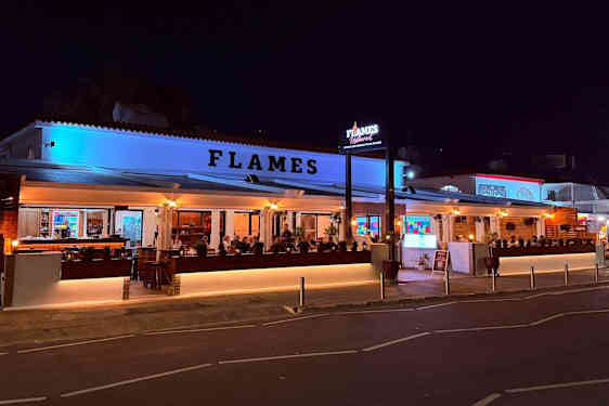 Flames Restaurant & Bar