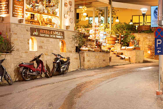 Platanias på Kreta