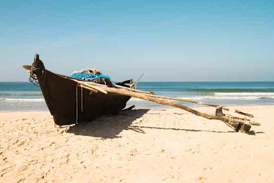 Fiskebåd på stranden