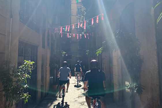 Rasmus cykler i Barcelona