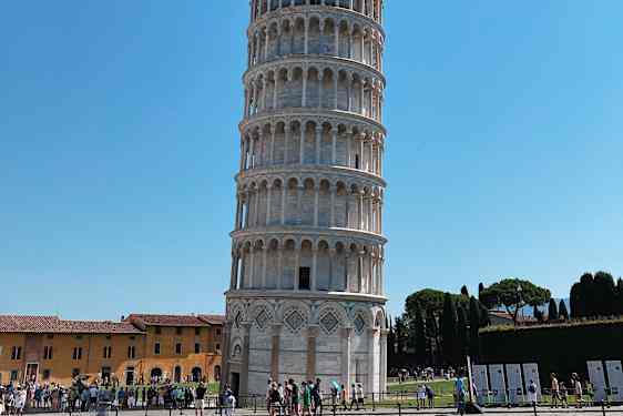 Det skæve tårn i Pisa