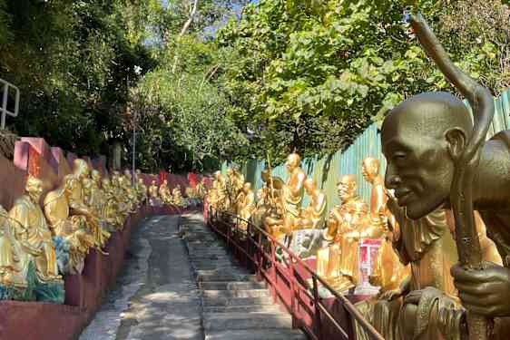 Ten Thousand Buddhas Monastery