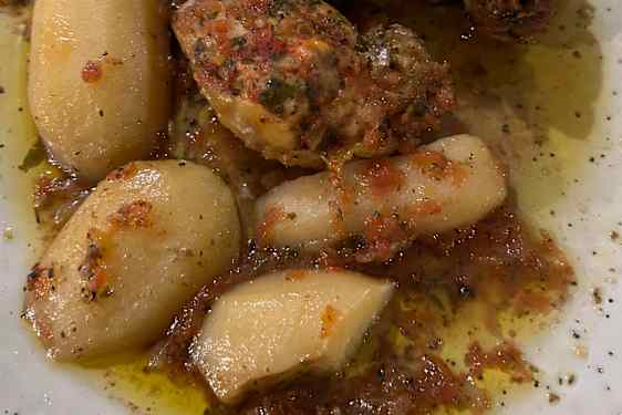 Kyllingret med kartofler fra Afrata