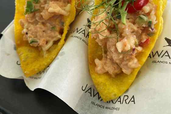 To fyldte tacoskaller