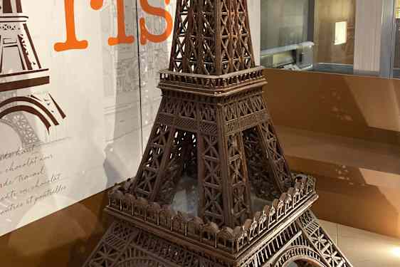 Eiffeltårnet i chokolade
