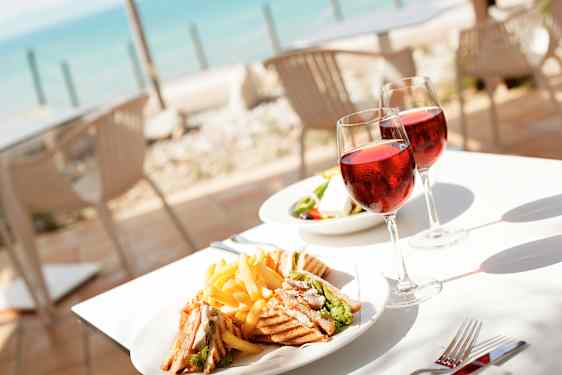 Bestil en rejse med All Inclusive i december