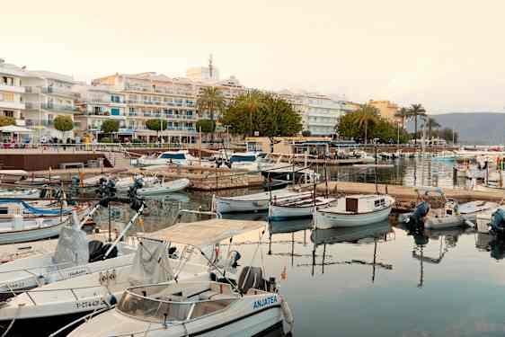 Havnen i Cala Bona