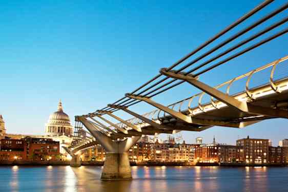 London med Norwegian