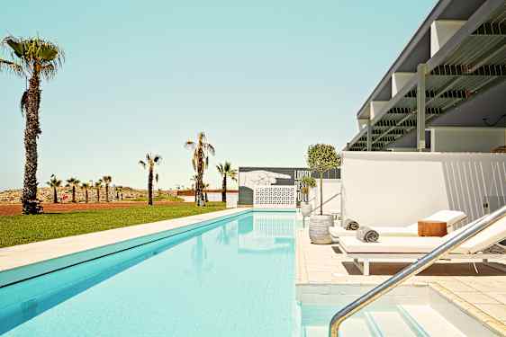 Værelse med direkte pooladgang på Ocean Beach Club
