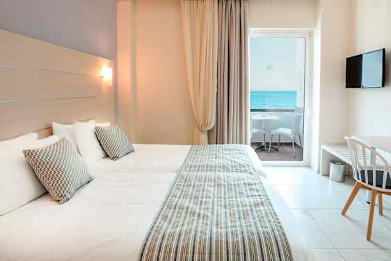 Et af værelserne på Rhodes Horizon Blu