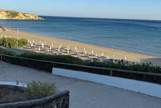 Smukt vue over stranden ved O.B.C. Kreta