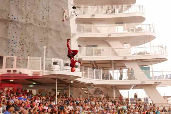 Underholdning på Symphony of the Seas