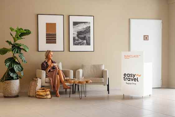 Tjek bagagen ind på hotellet