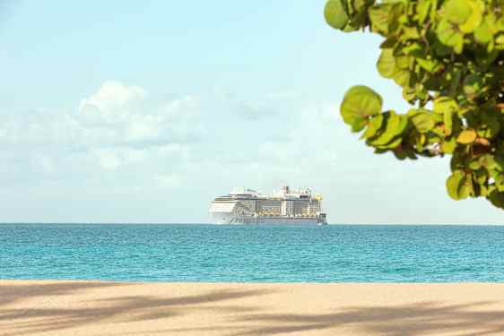 Krydstogtskib ved Aruba