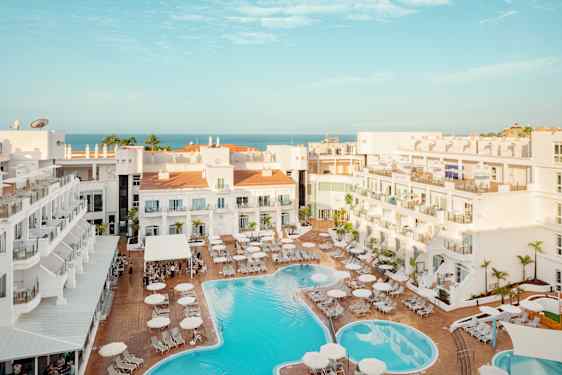 Poolområdet ved Sunwing Fañabé Beach, Tenerife