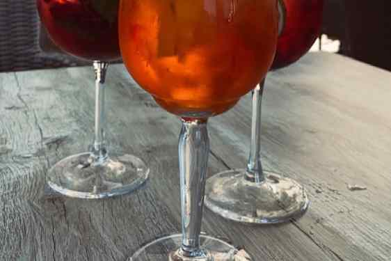 Aperol Spritz & Fröccs i varmen