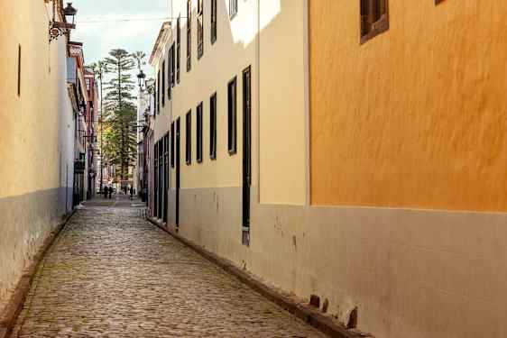 Smal gade i Santa Cruz